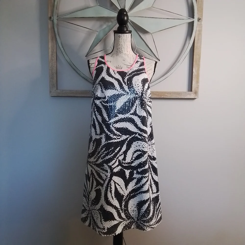 Lilly Pulitzer Courtin Sneak A Peek Black & White Sequin Shift Dress - 10